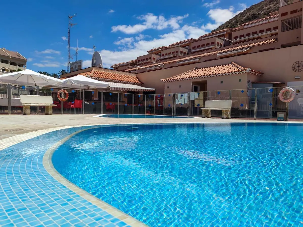The Heights - Los Cristianos - Heated Pool - Wifi Free 아파트 로스크리스티아노스