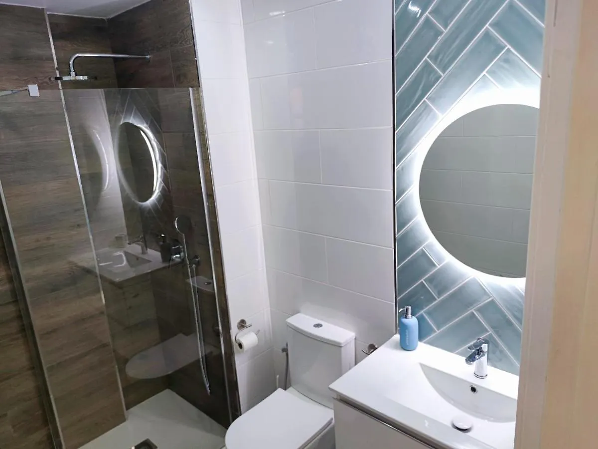 The Heights - Los Cristianos - Heated Pool - Wifi Free Apartamento
