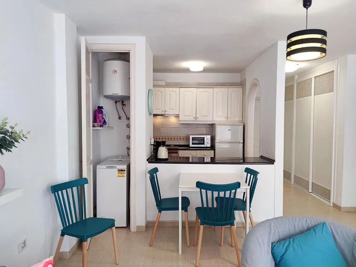 Apartamento The Heights - Los Cristianos - Heated Pool - Wifi Free España