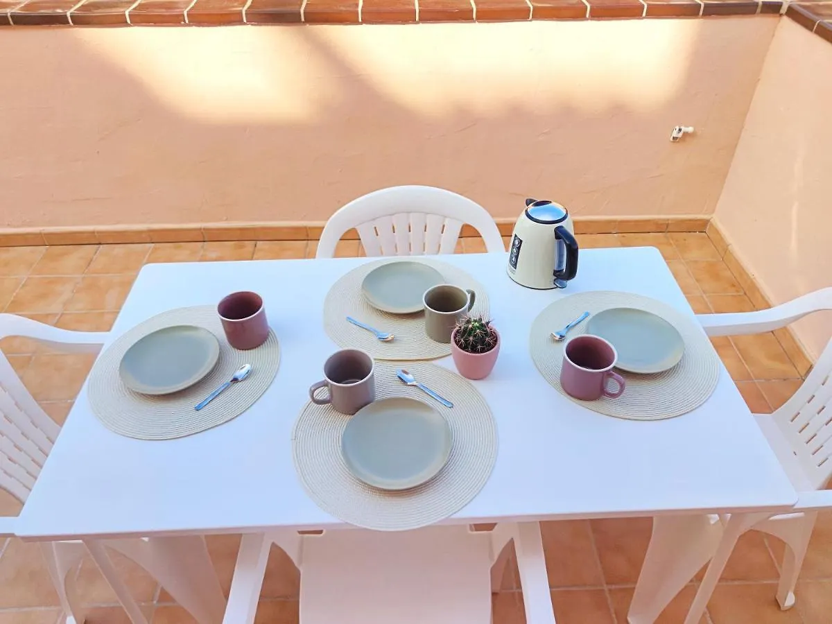 The Heights - Los Cristianos - Heated Pool - Wifi Free 0*, Los Cristianos (Tenerife) Spanien